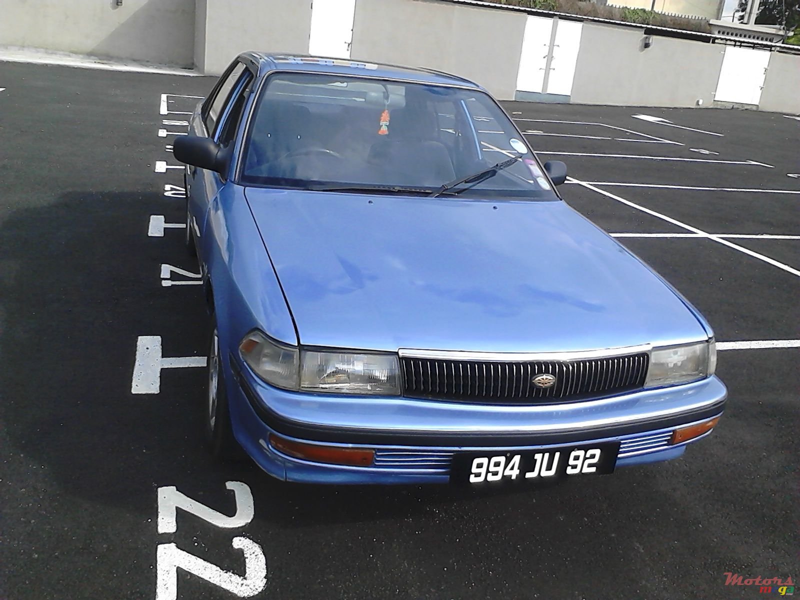 1992' Toyota Corona photo #2