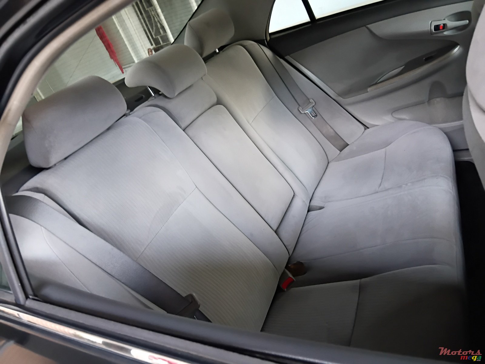 2010' Toyota Corolla photo #6