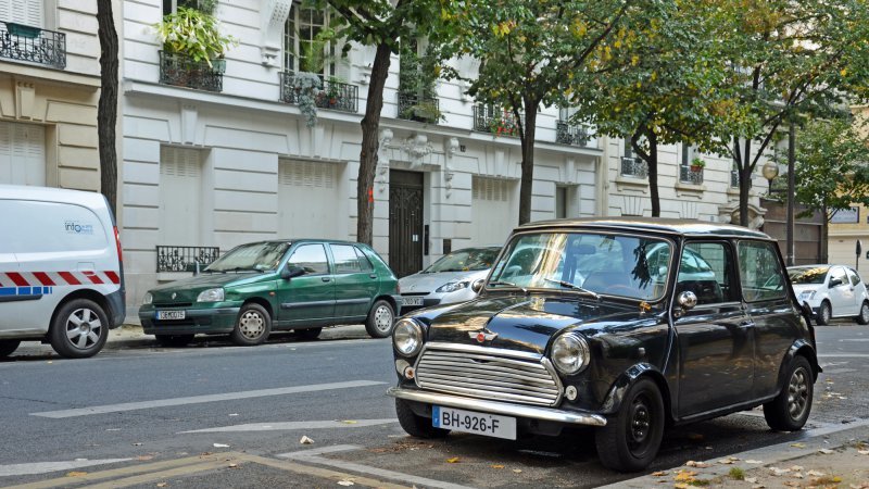 What Paris Banning Pre-1997 Cars Means For Classic Owners