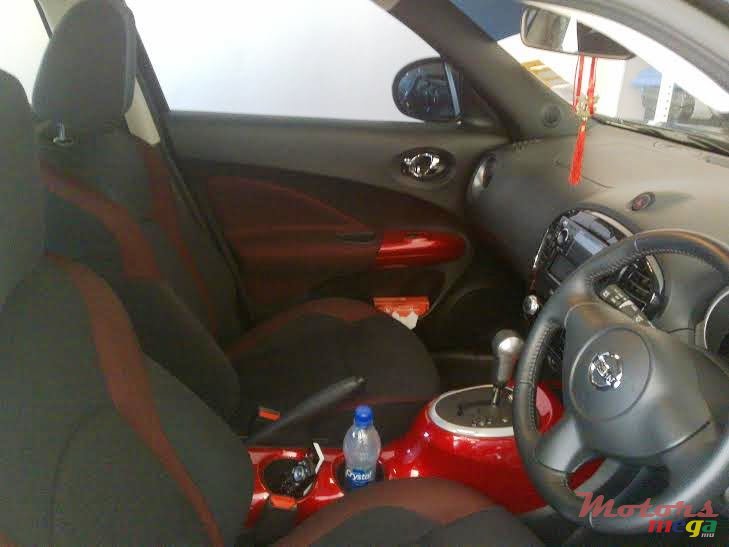 2012' Nissan Juke photo #3