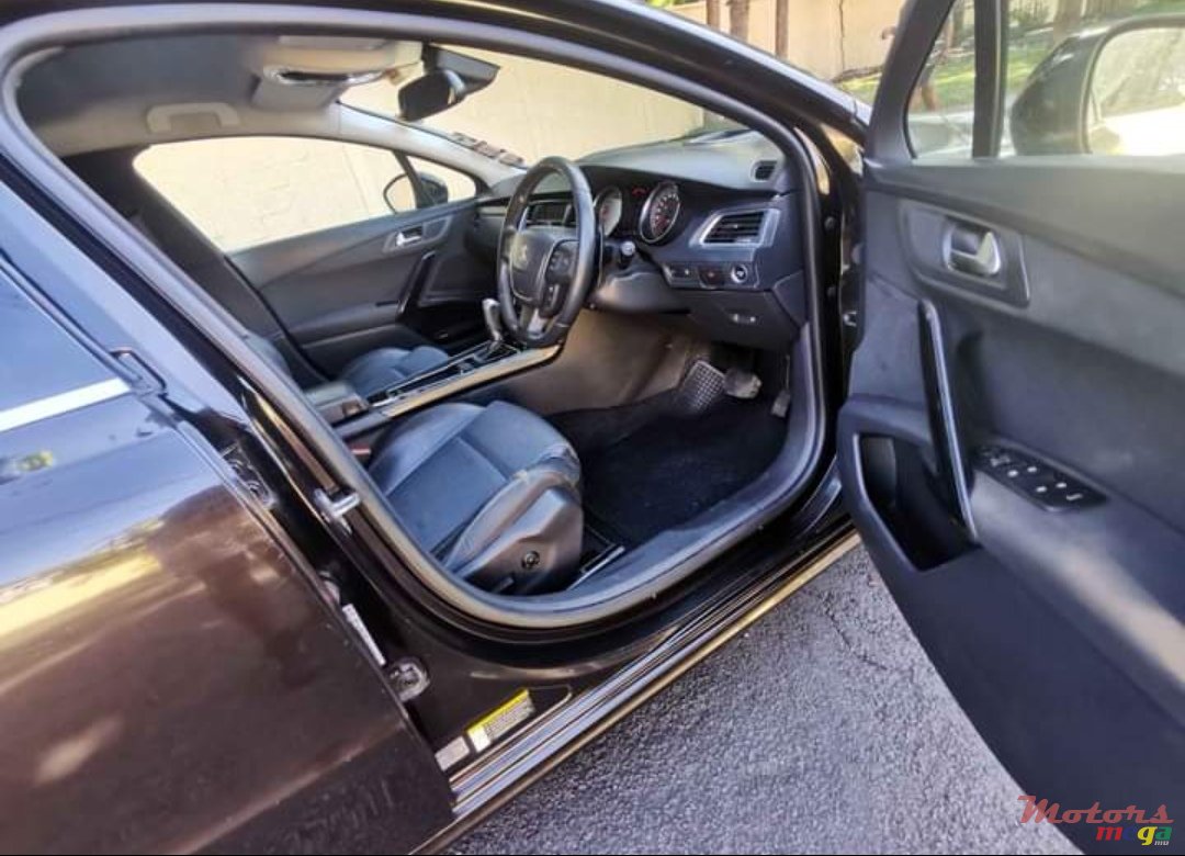 2013' Peugeot 508 photo #6