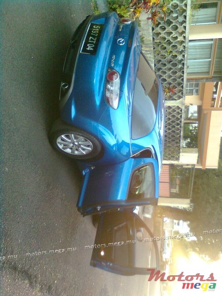 2004' Mazda photo #2