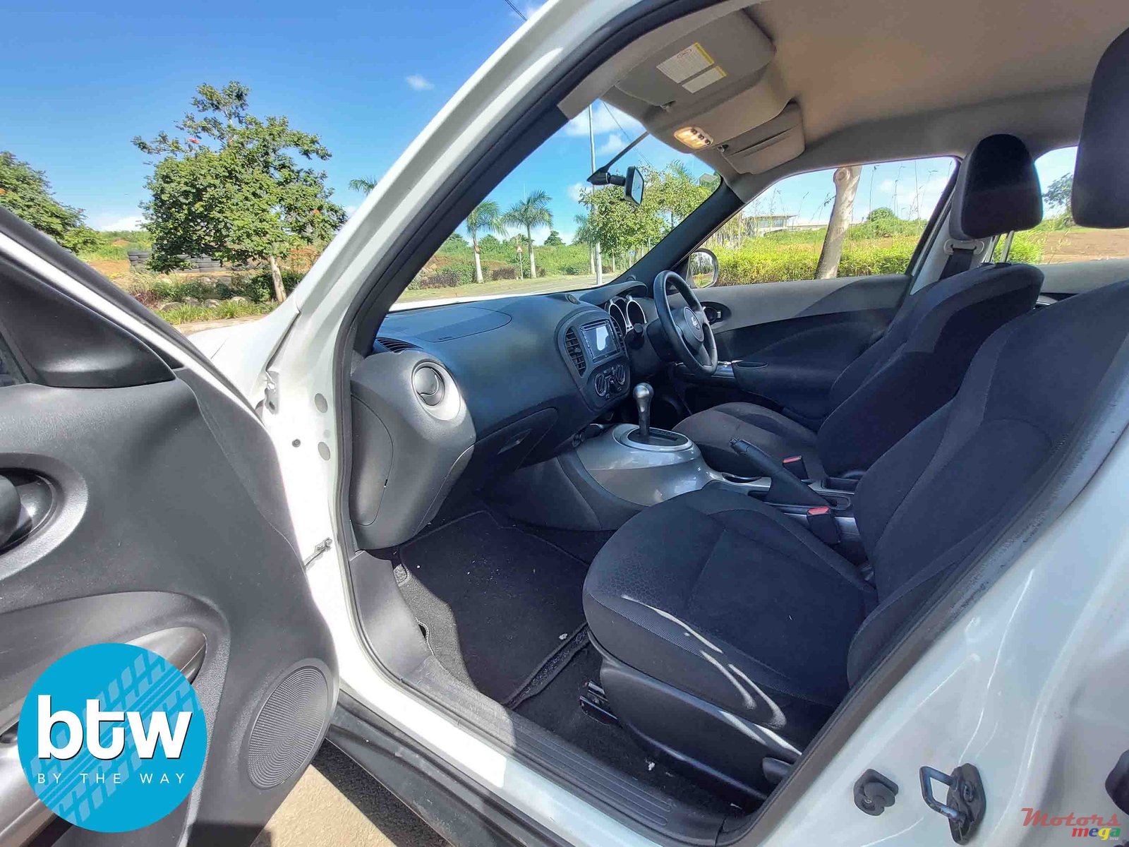 2013' Nissan Juke photo #4