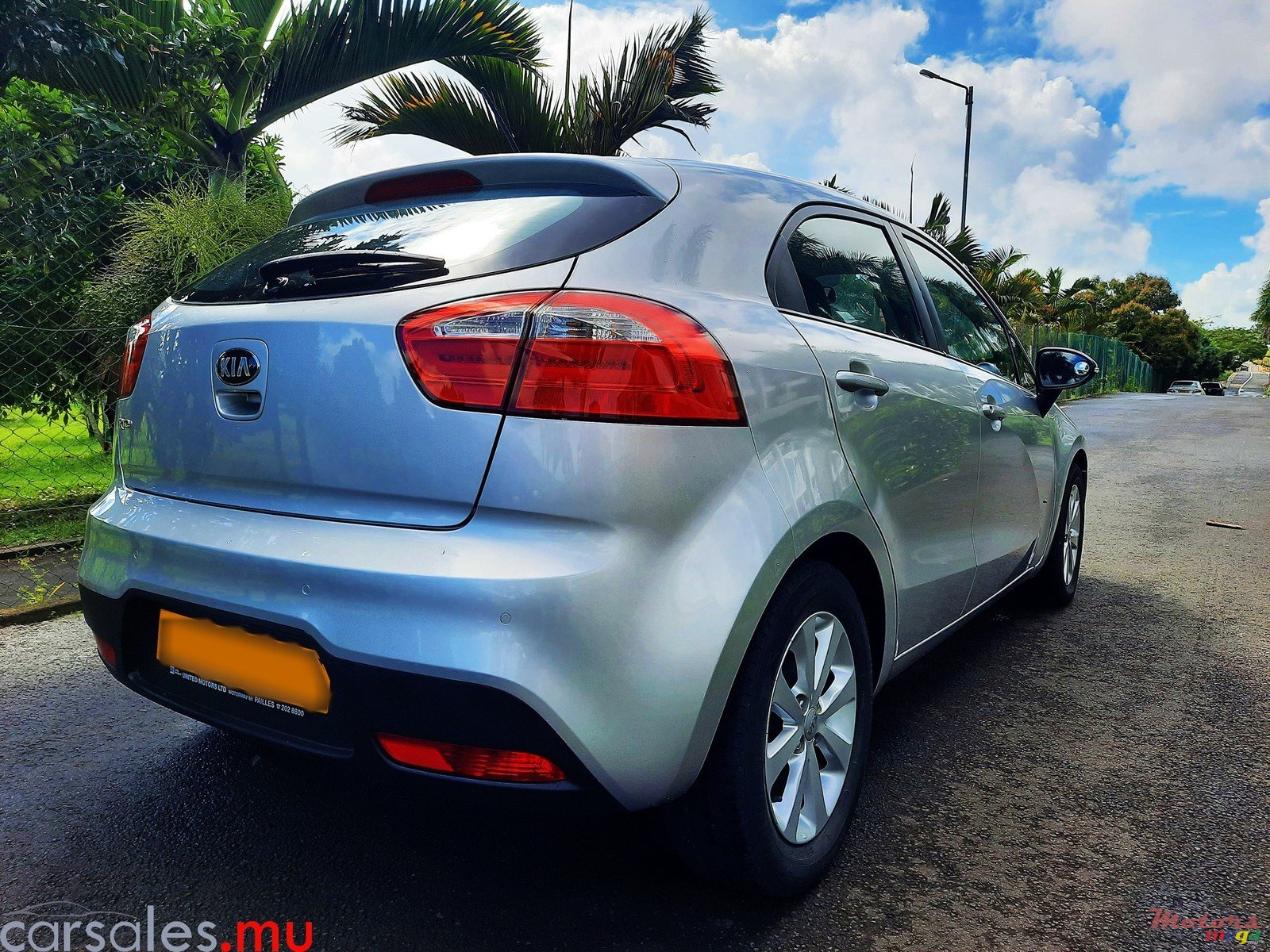 2013' Kia Rio 1.2 Hatchback photo #4