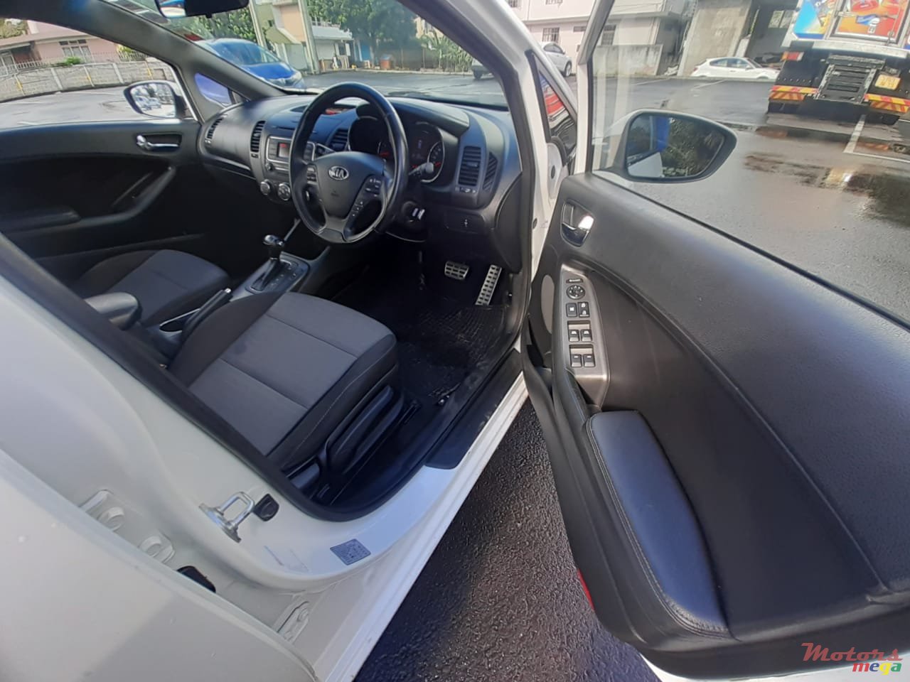 2013' Kia Cerato Automatic photo #7