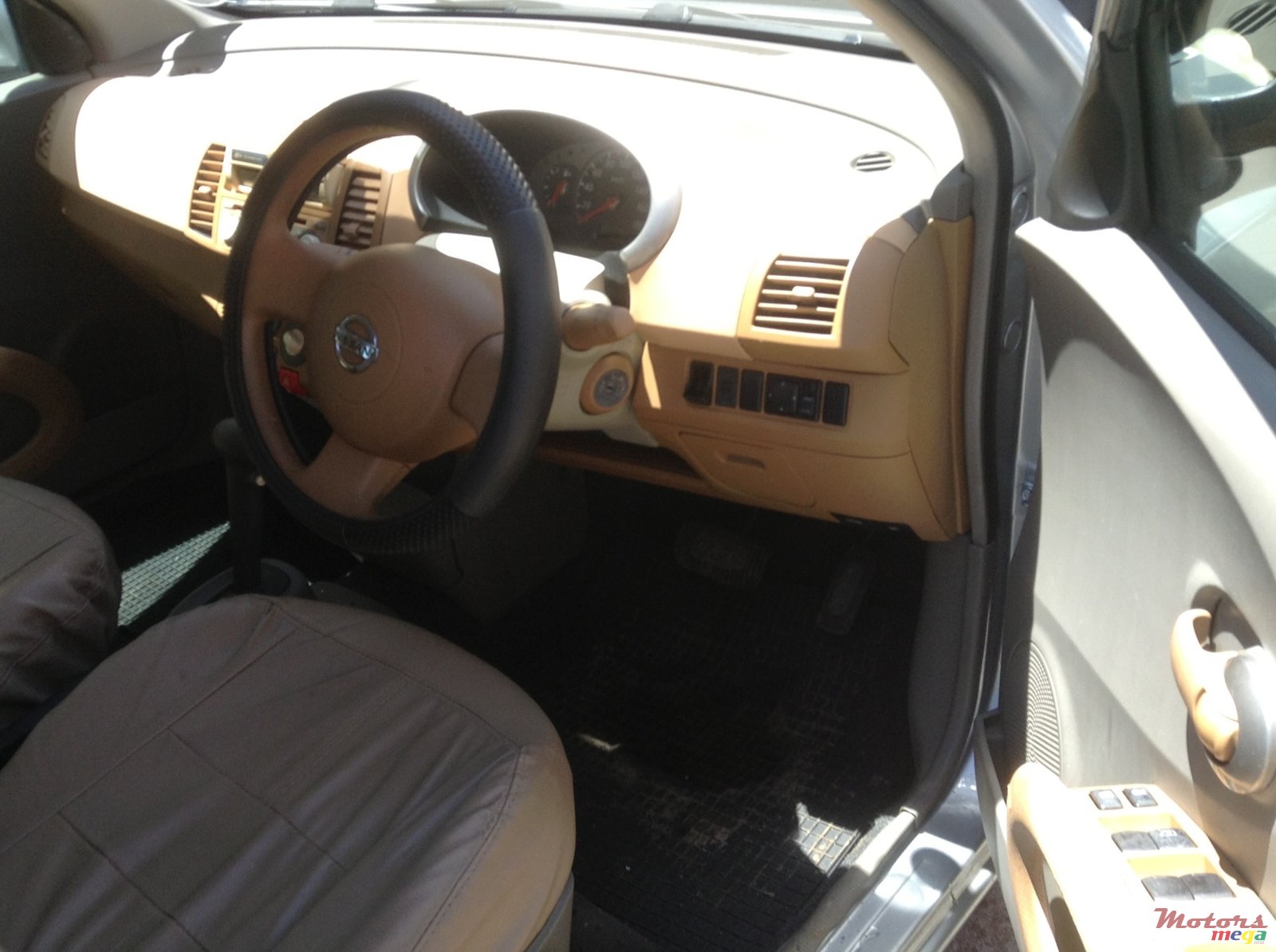 2002' Nissan March photo #4