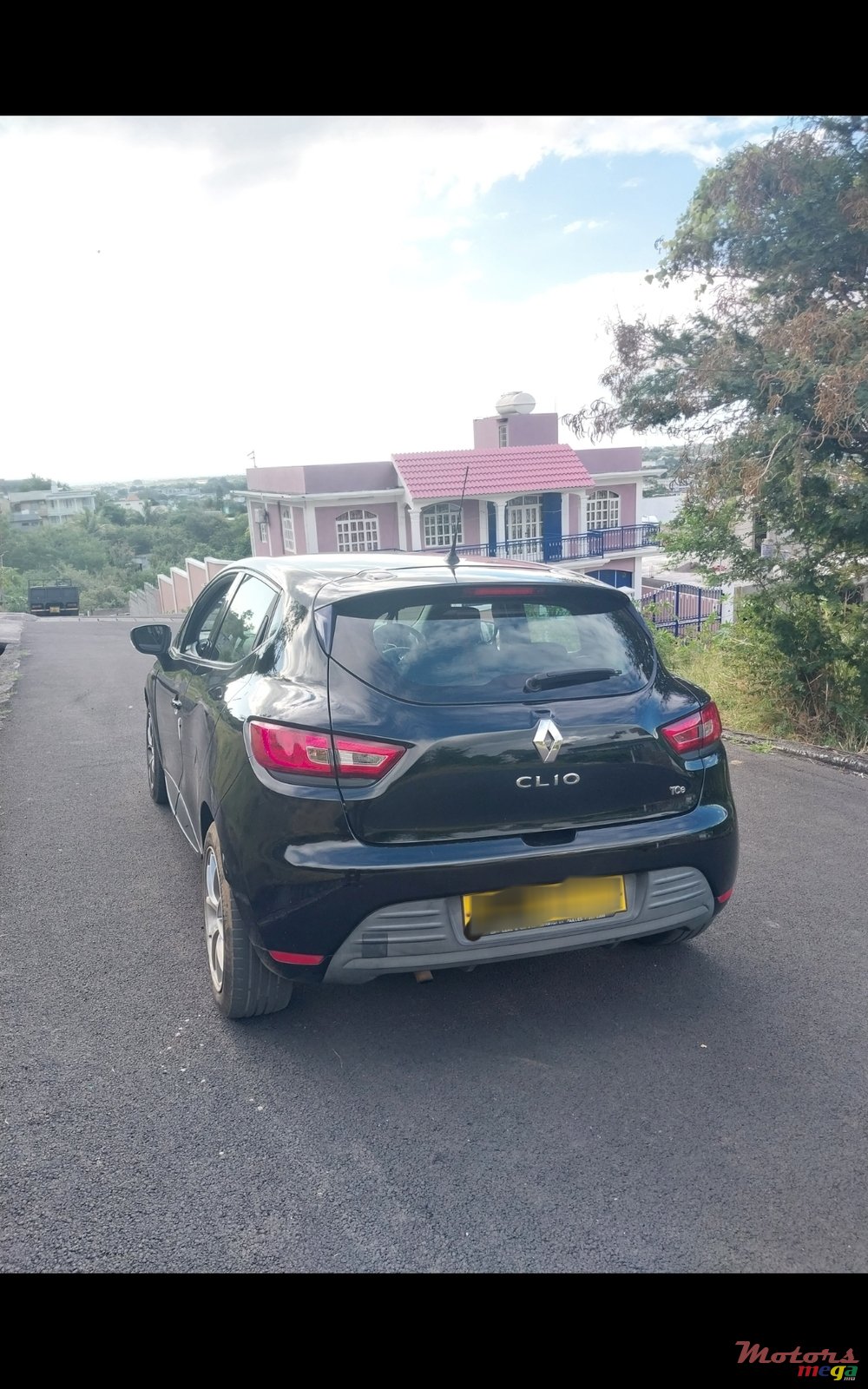 2018' Renault Clio photo #2