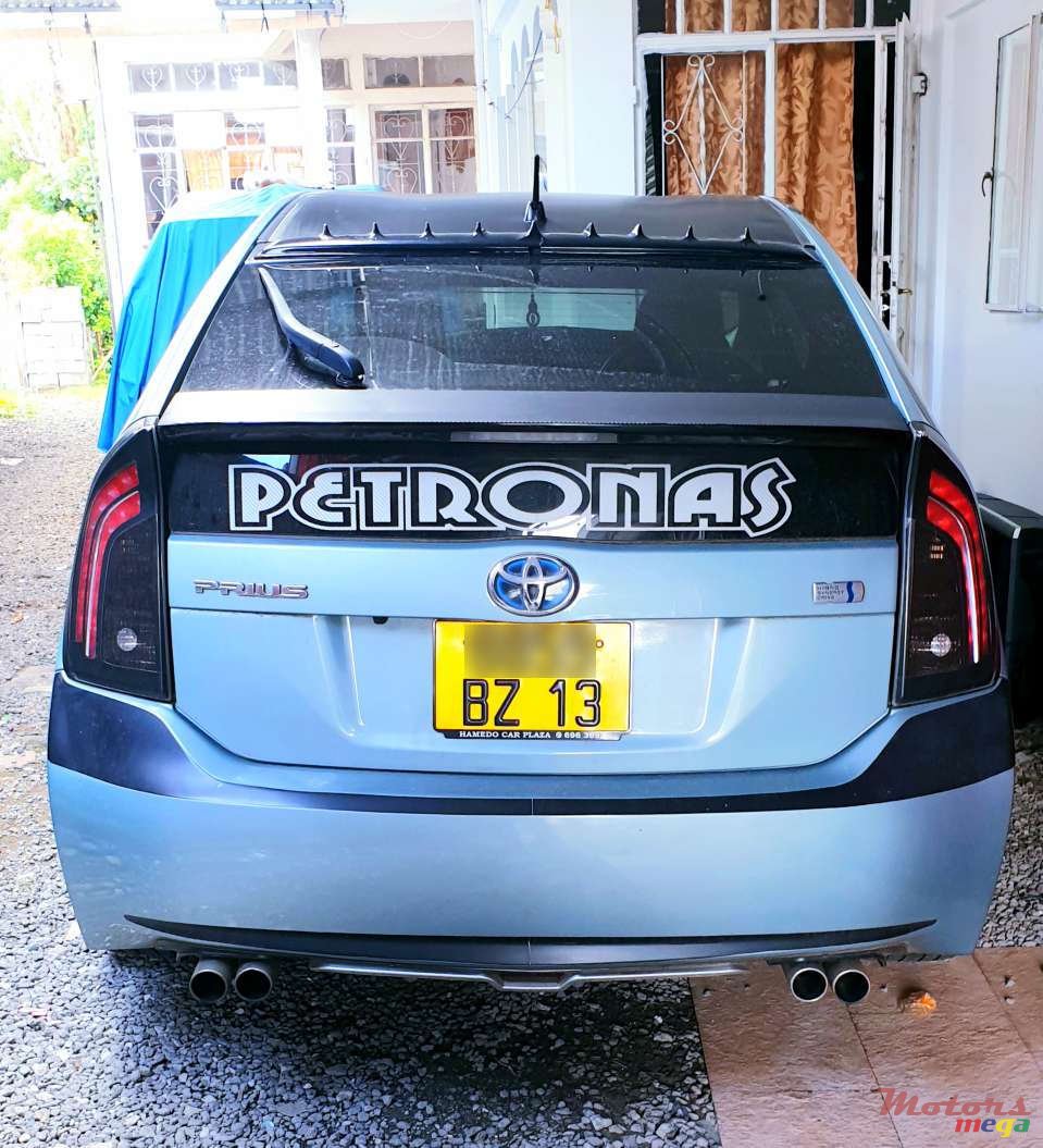 2013' Toyota Prius Body Kit photo #2