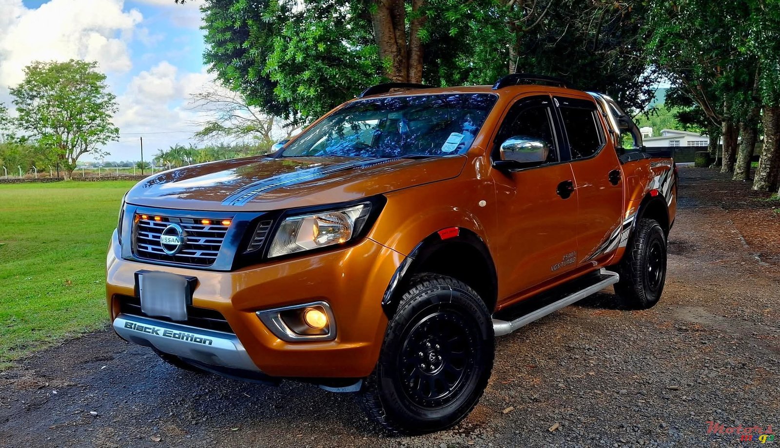 2019' Nissan photo #1