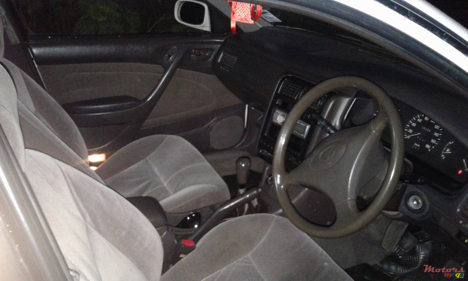 1993' Toyota photo #3