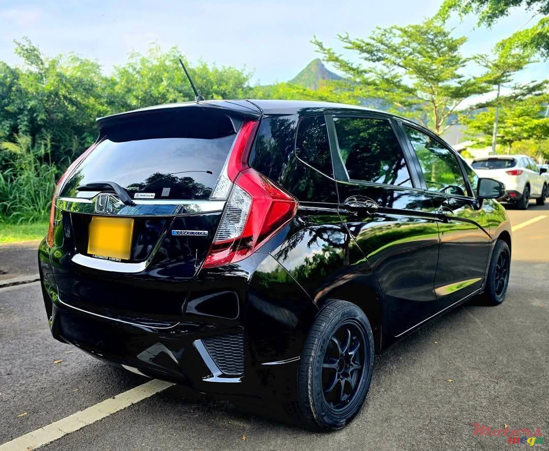 2016' Honda Fit photo #4