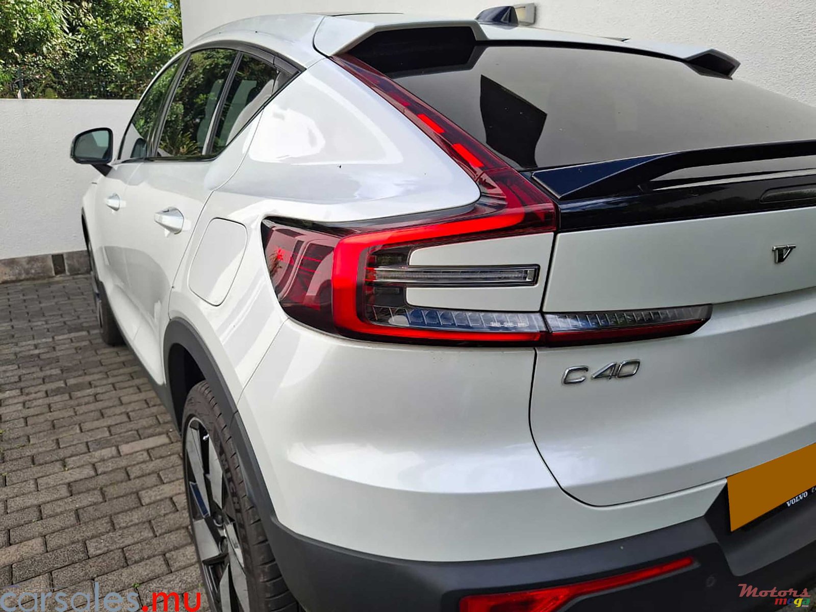 2023' Volvo C40 photo #3