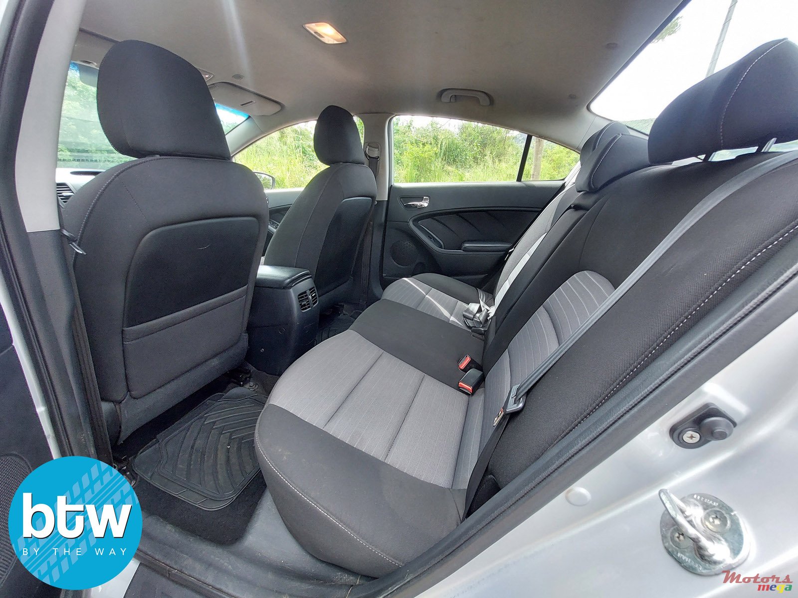 2015' Kia Cerato photo #5