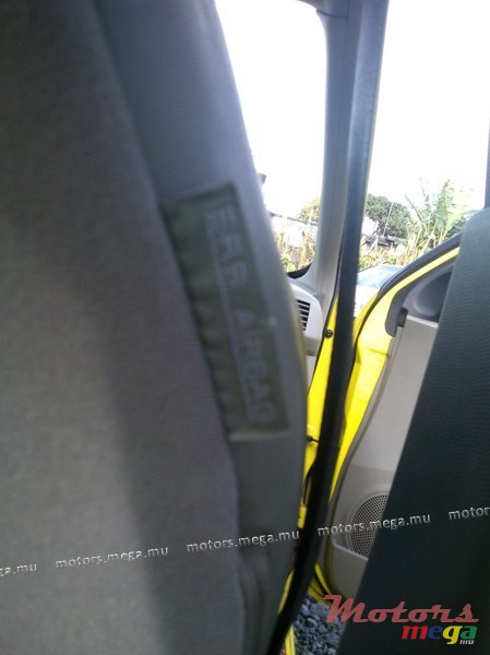 2004' Nissan bk12  photo #3