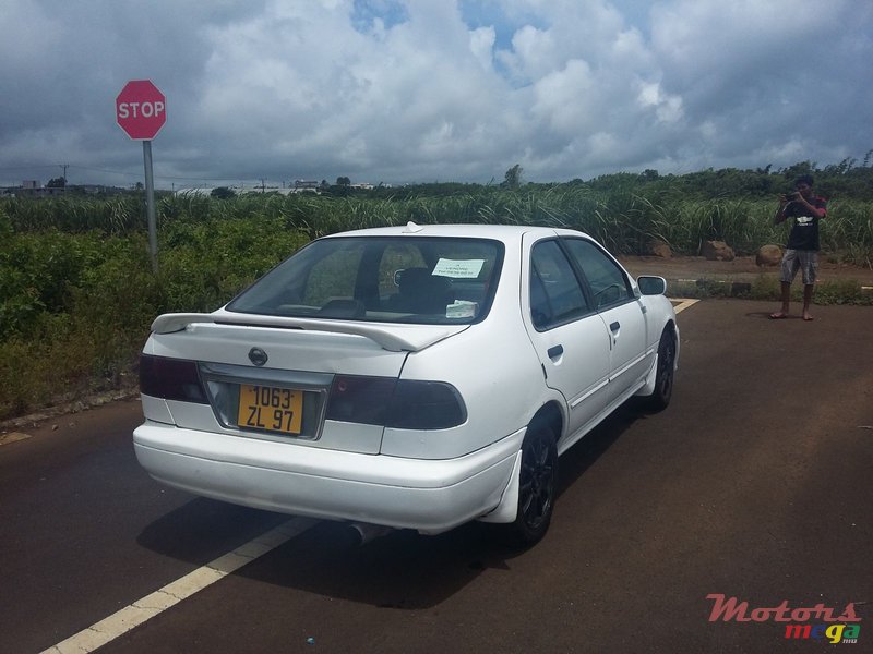 1997' Nissan Sunny photo #2