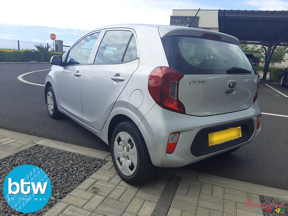 2020' Kia Picanto photo #3