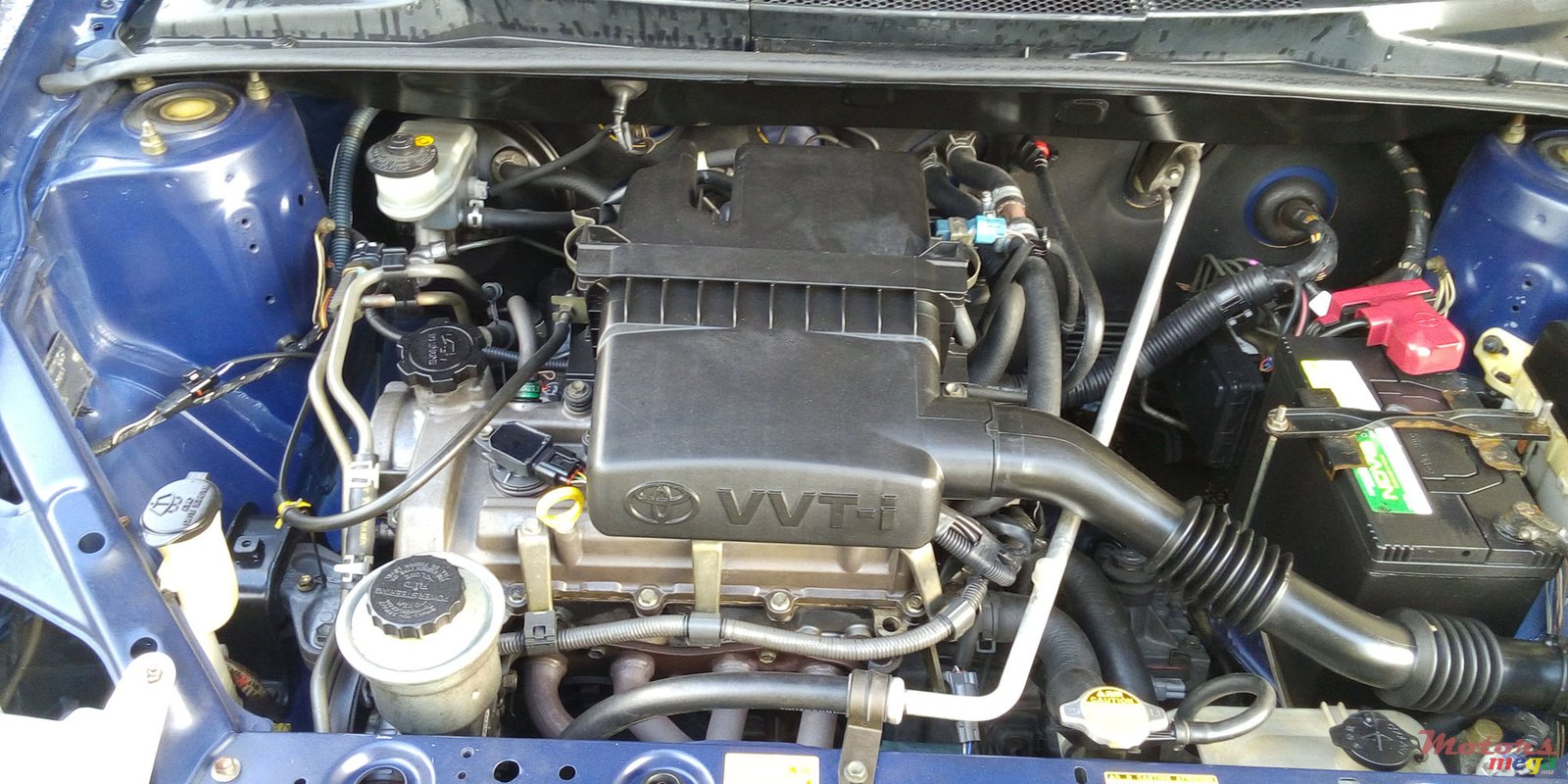 2000' Toyota platz photo #3