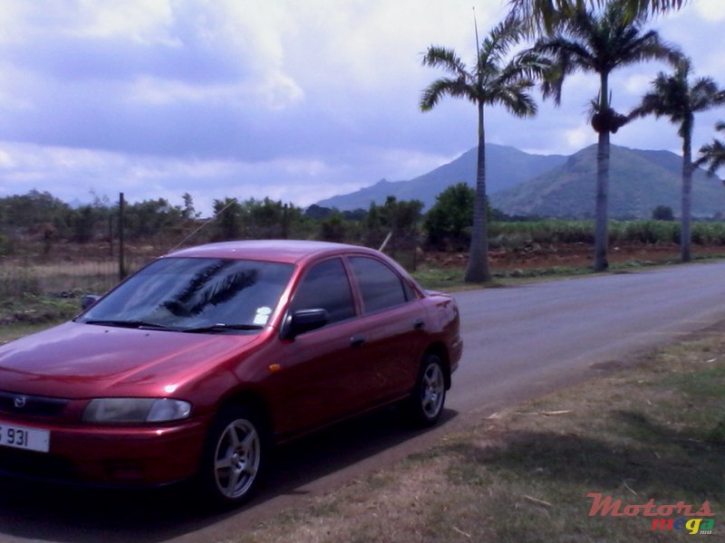 1998' Mazda 323 non photo #4