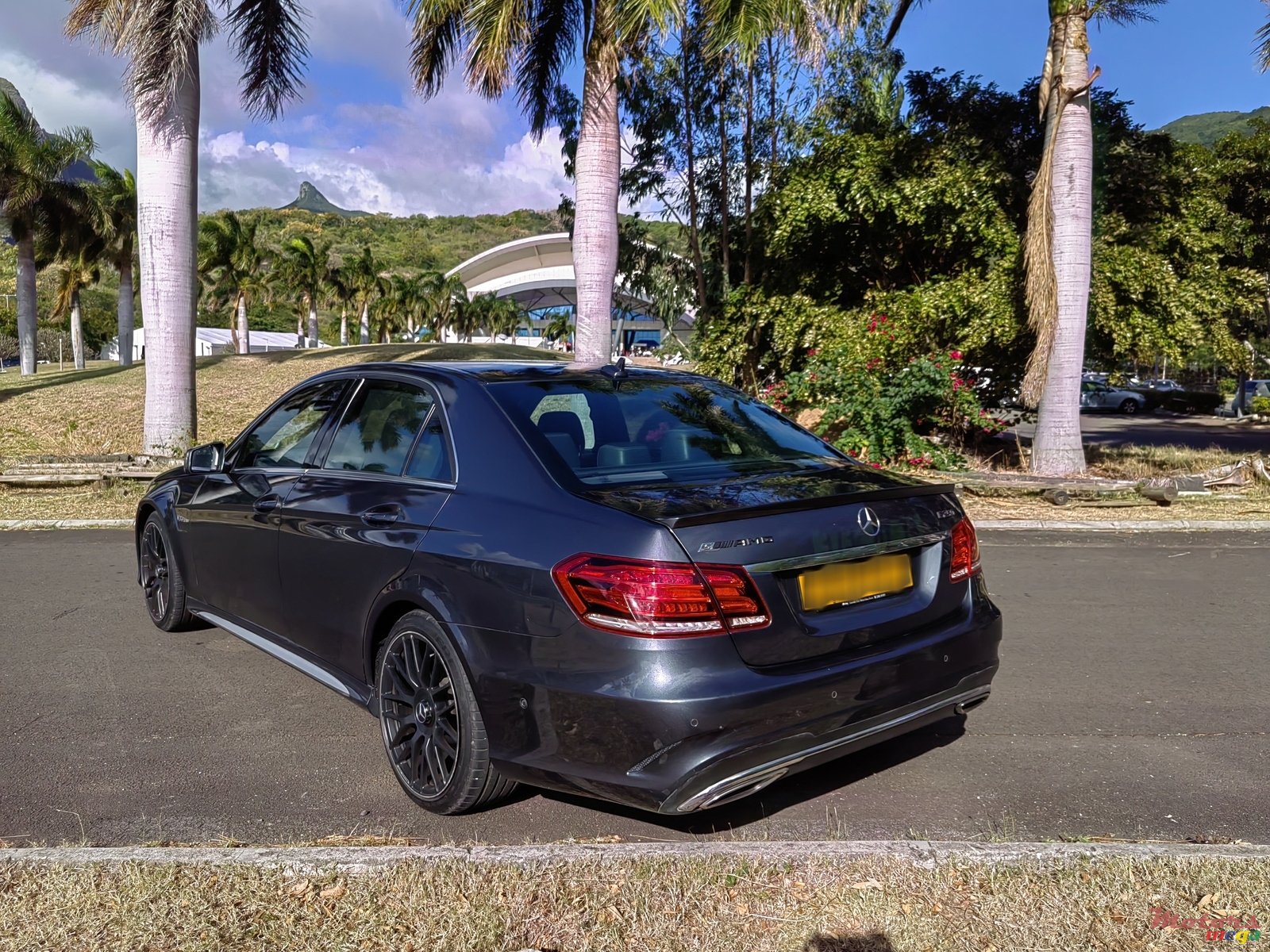 2014' Mercedes-Benz E 250 E63 body kit photo #6
