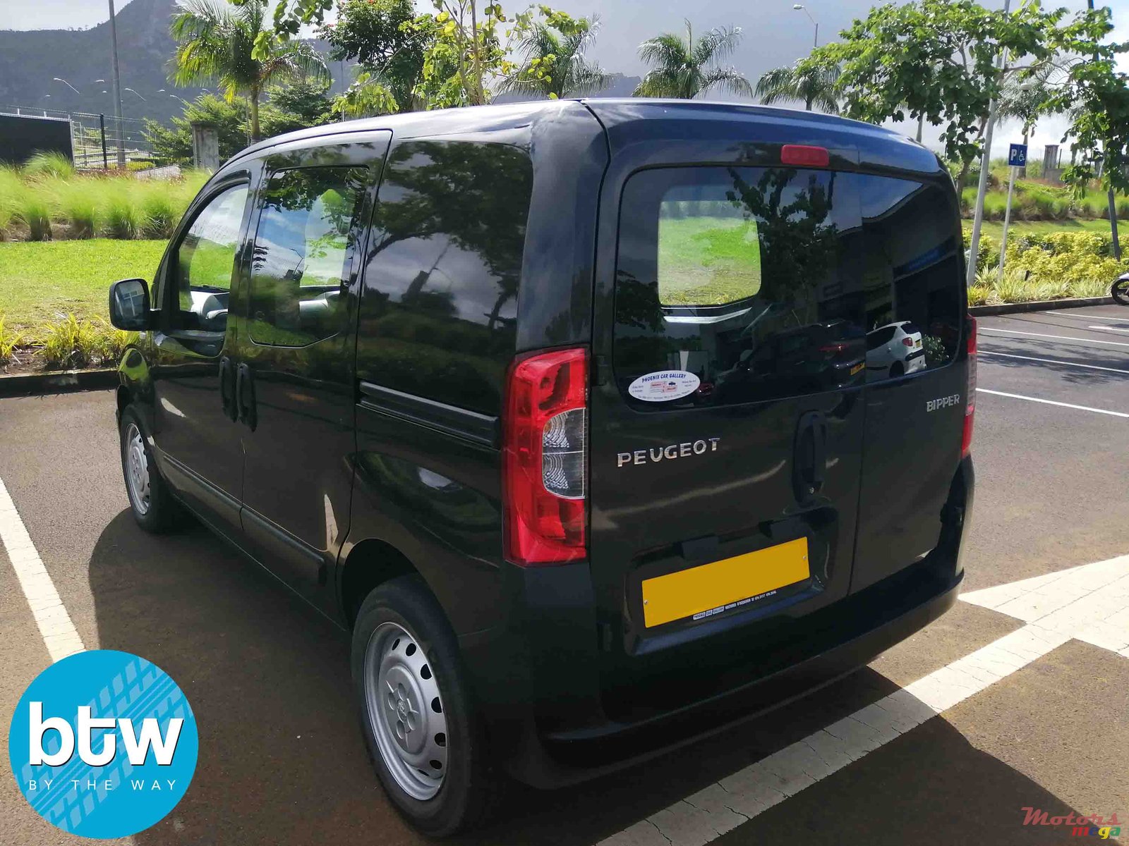 2012' Peugeot Bipper photo #2