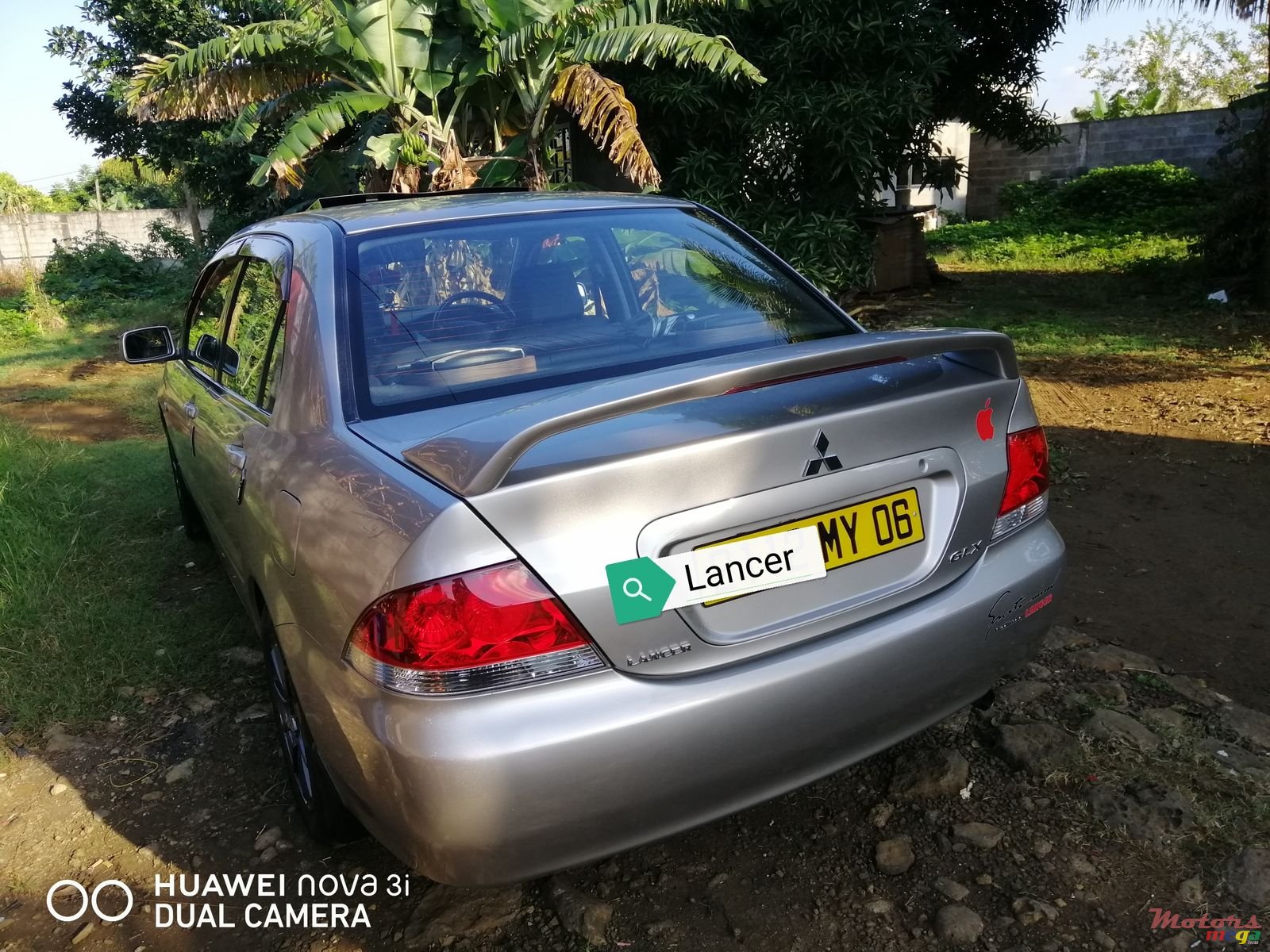 2006' Mitsubishi Lancer photo #2