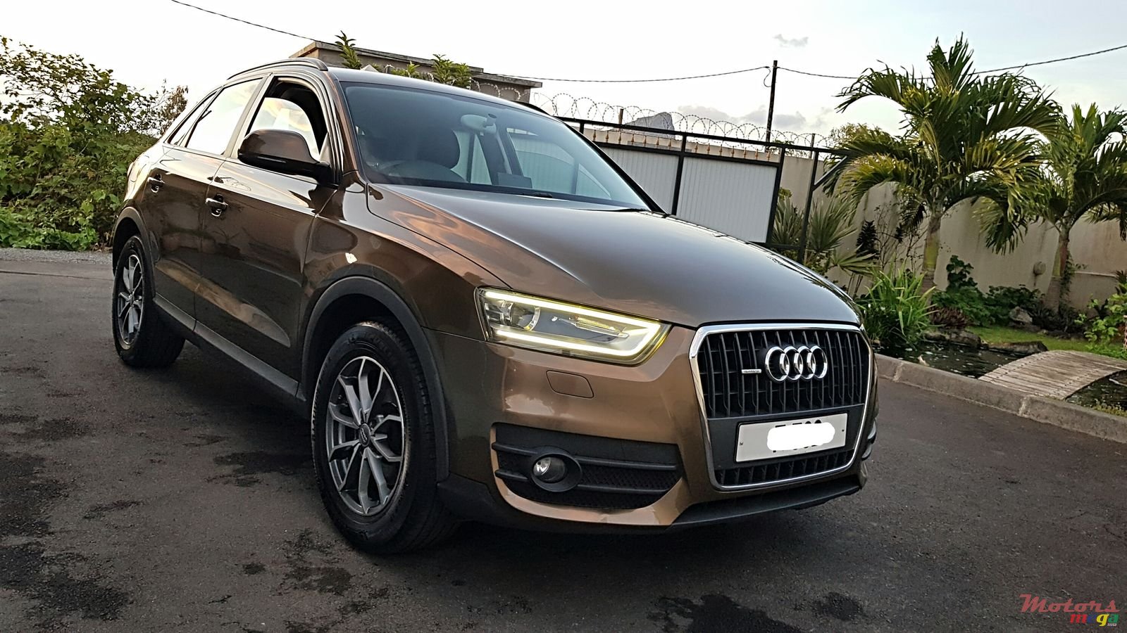 2016' Audi Q3 Quattro photo #2