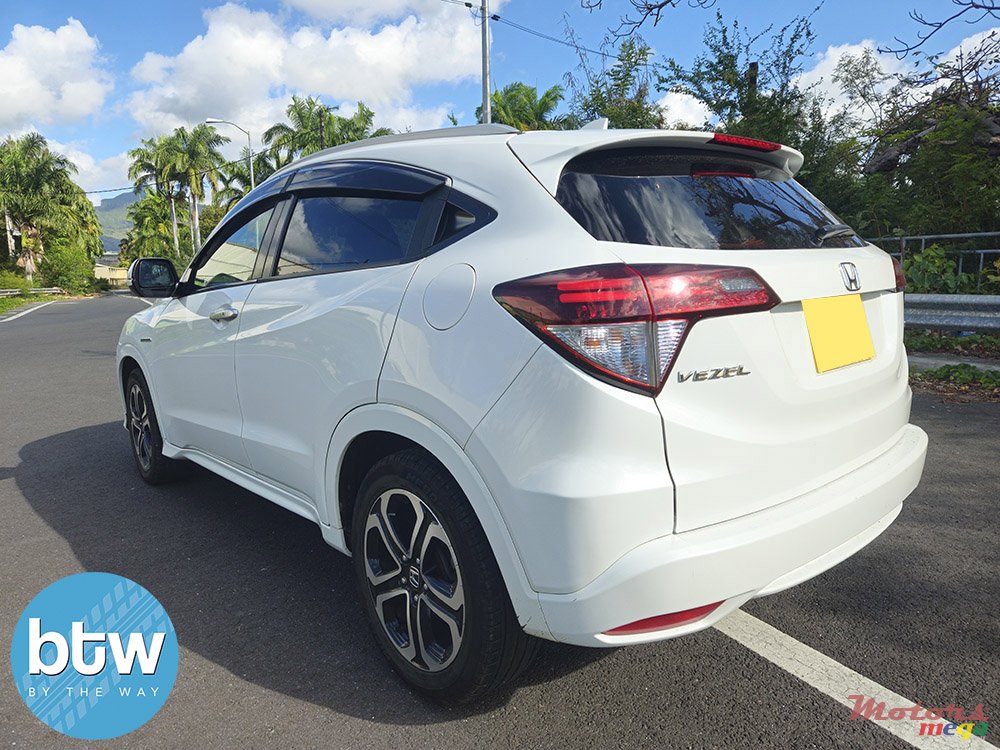 2015' Honda VEZEL  Z Package photo #3