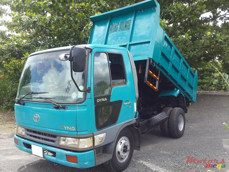 1997' Toyota Dyna (Camion Bascule) photo #2