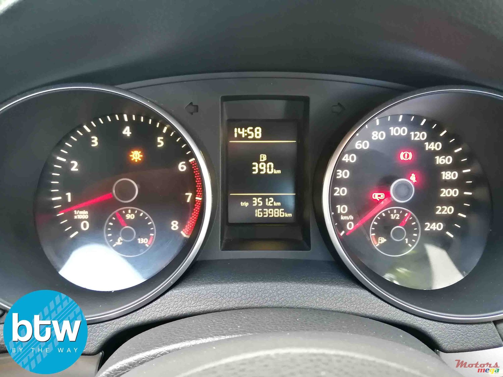 2010' Volkswagen Golf 6 photo #7