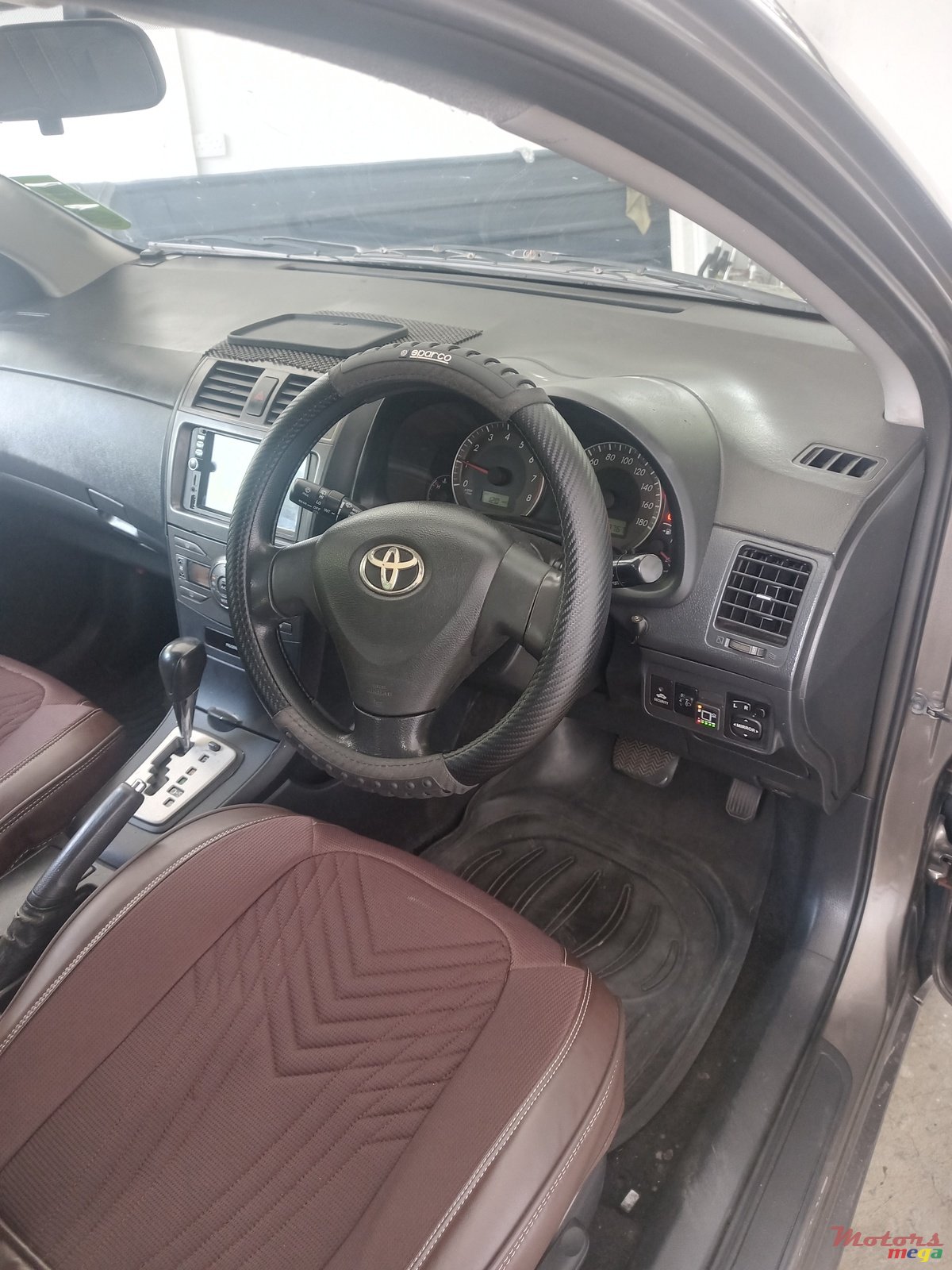 2009' Toyota Fielder photo #4