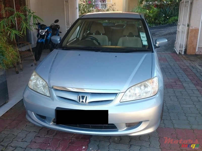 2005' Honda Civic 150i photo #1