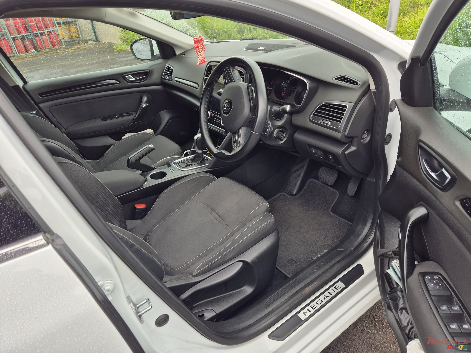 2018' Renault Megane Automatic photo #3