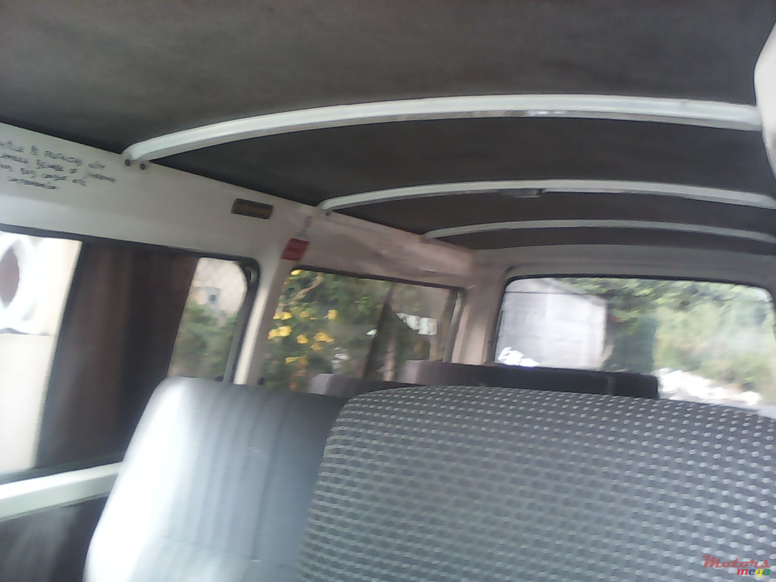 1999' Nissan urvan photo #5