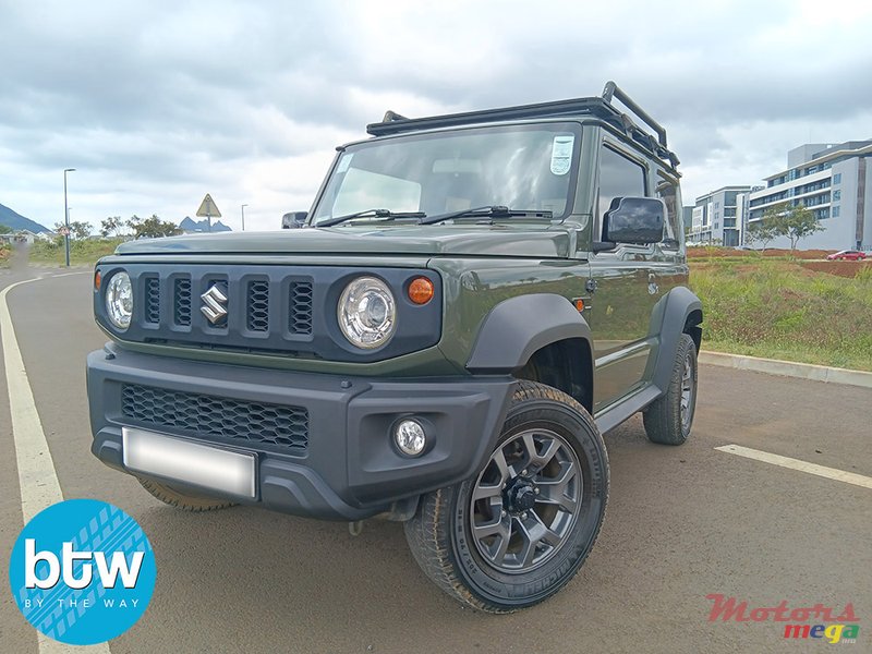 2021' Suzuki Jimny photo #2