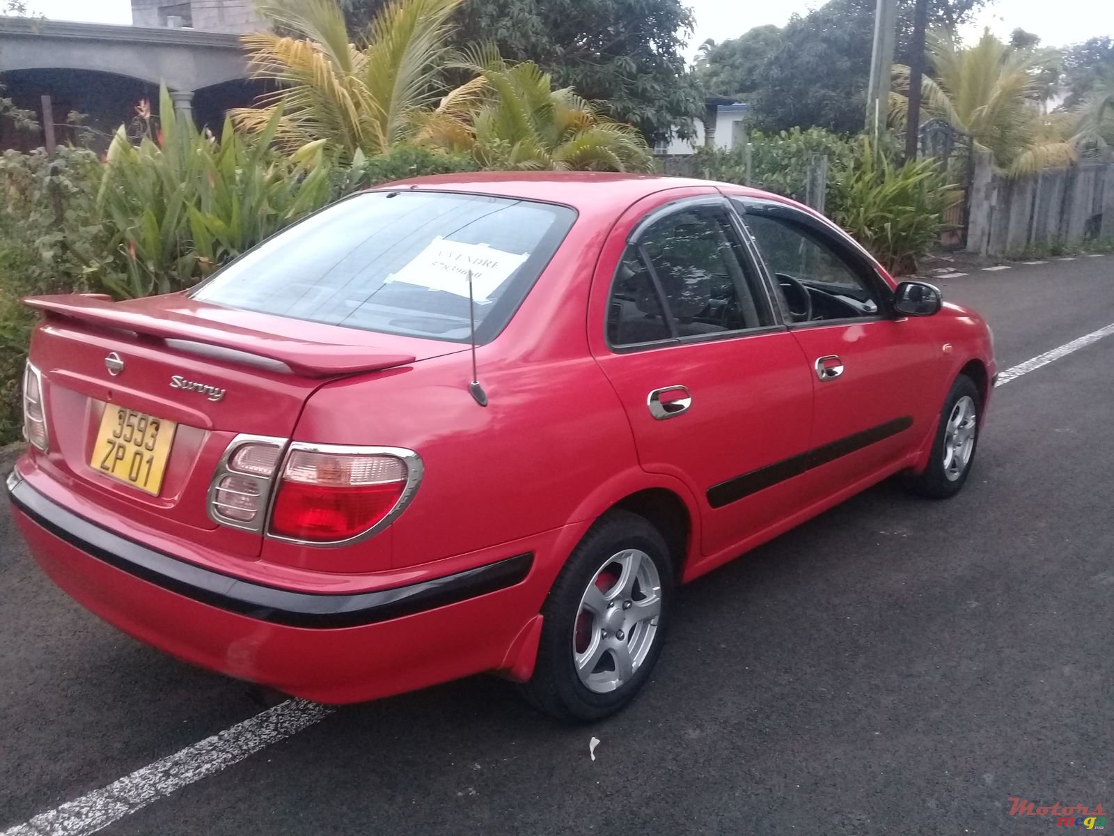 2001' Nissan Sunny V photo #2