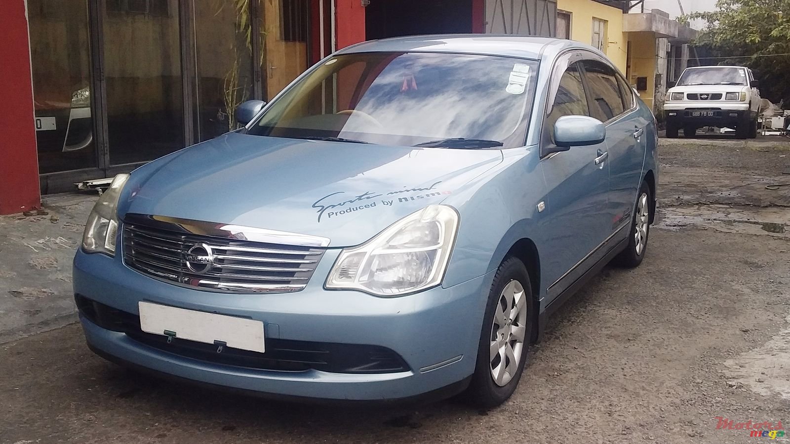 2006' Nissan Bluebird Sylphy photo #2