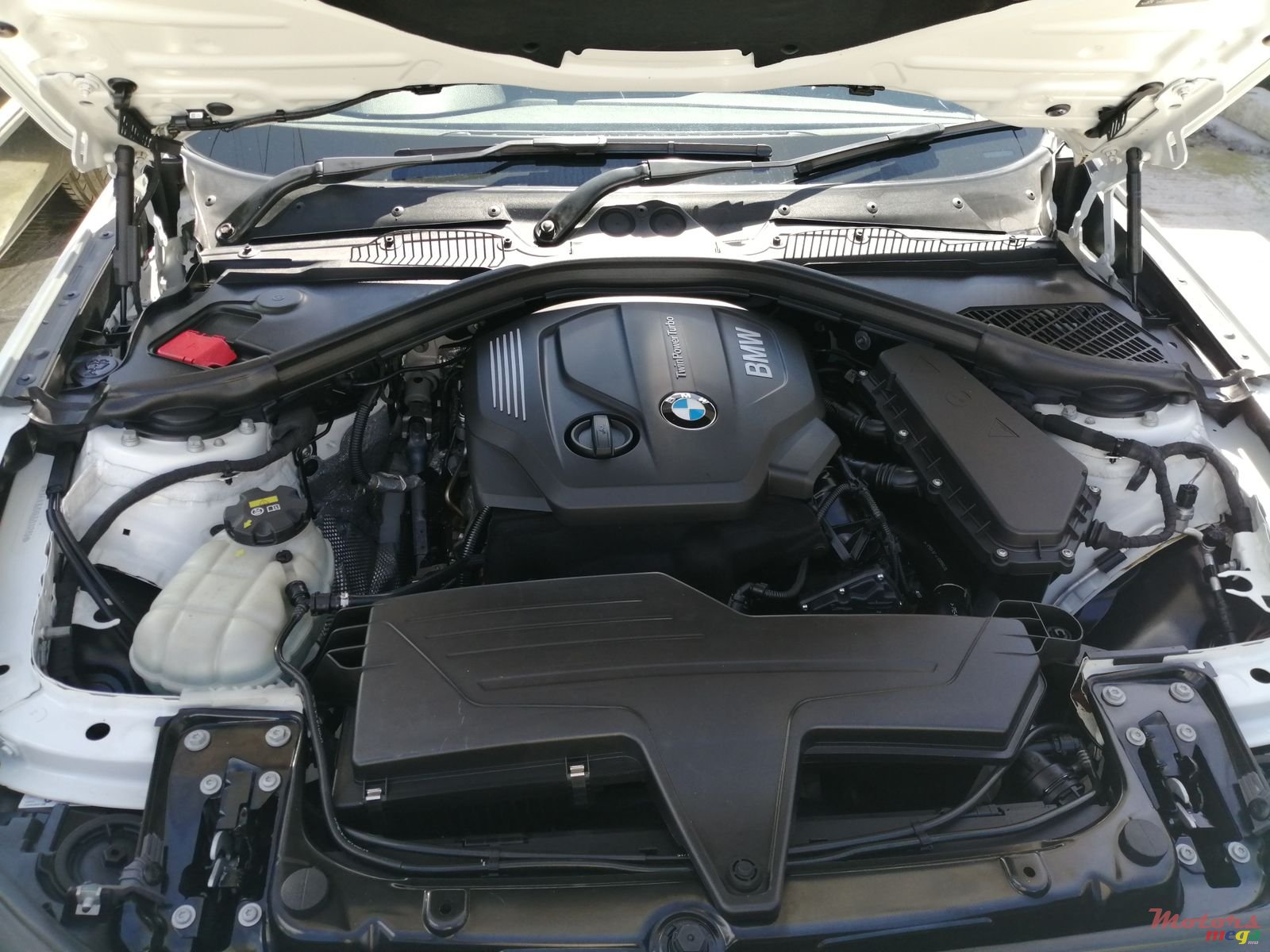 2016' BMW 1 Series 116d photo #5