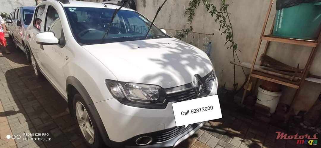 2015' Renault Sandero Full options Stepway Turbo photo #1