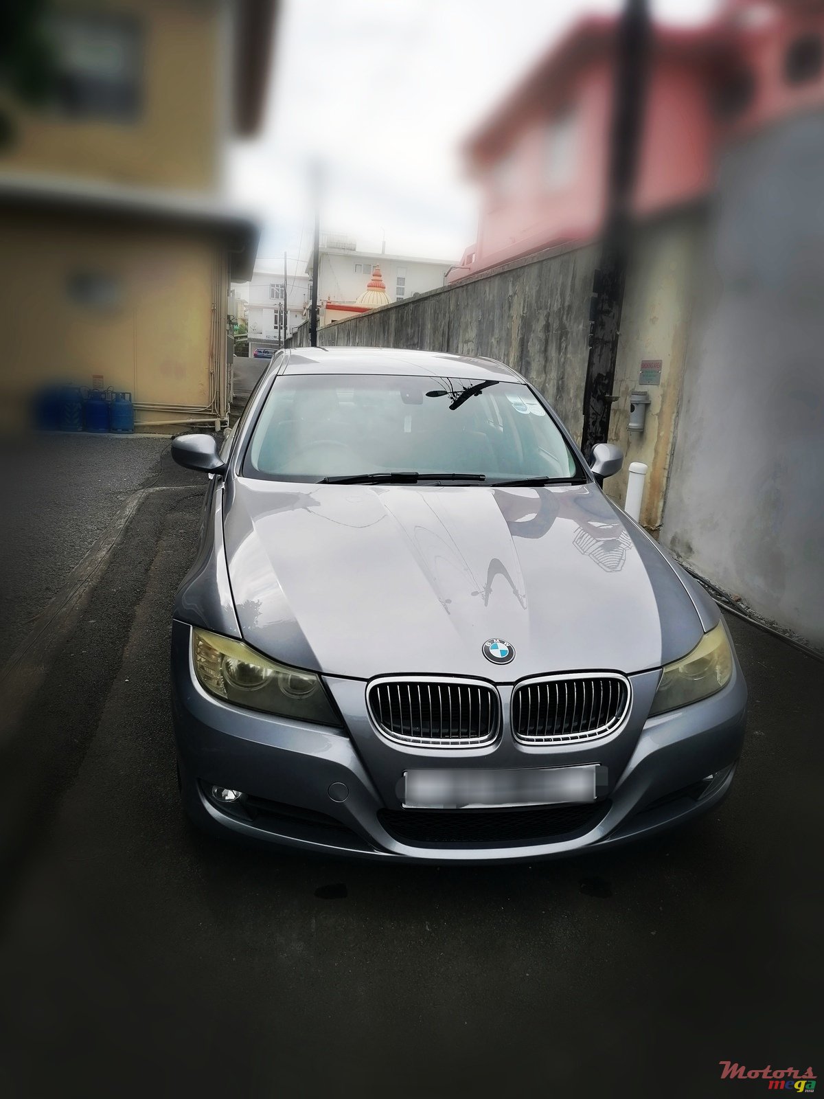 2011' BMW 3 Series 316 i model e90 photo #1