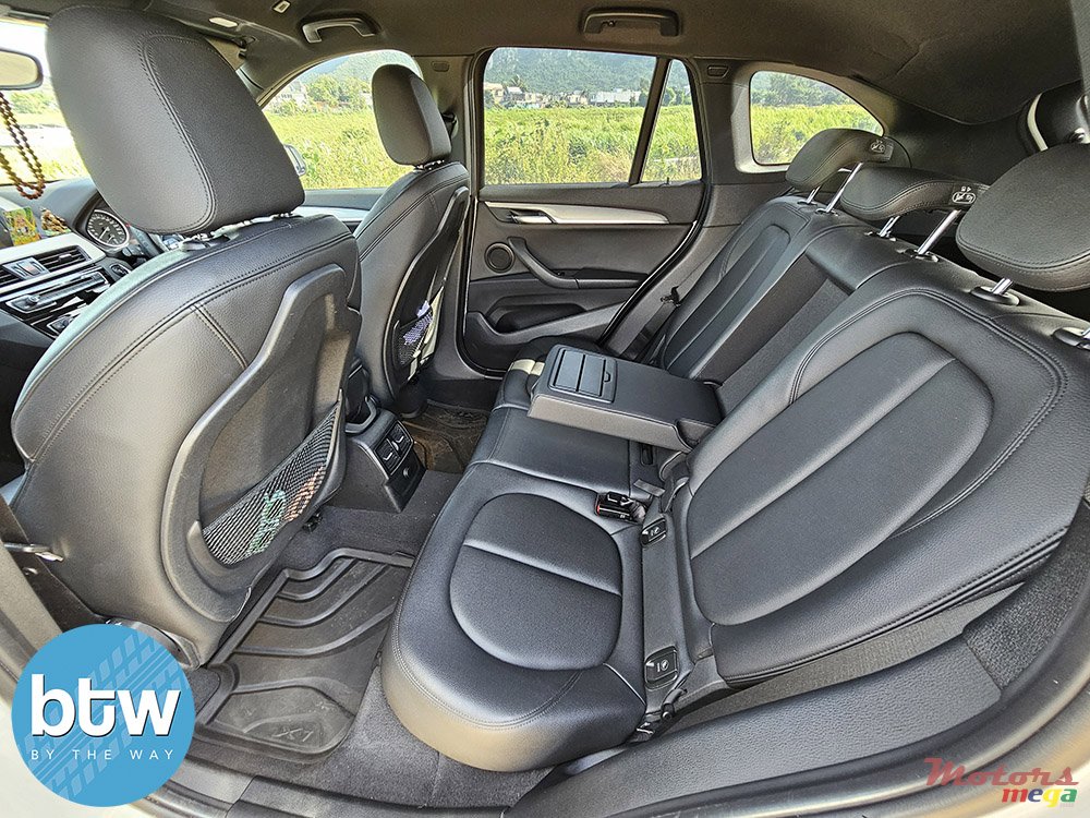 2017' BMW X1 SDRIVE 18I photo #6