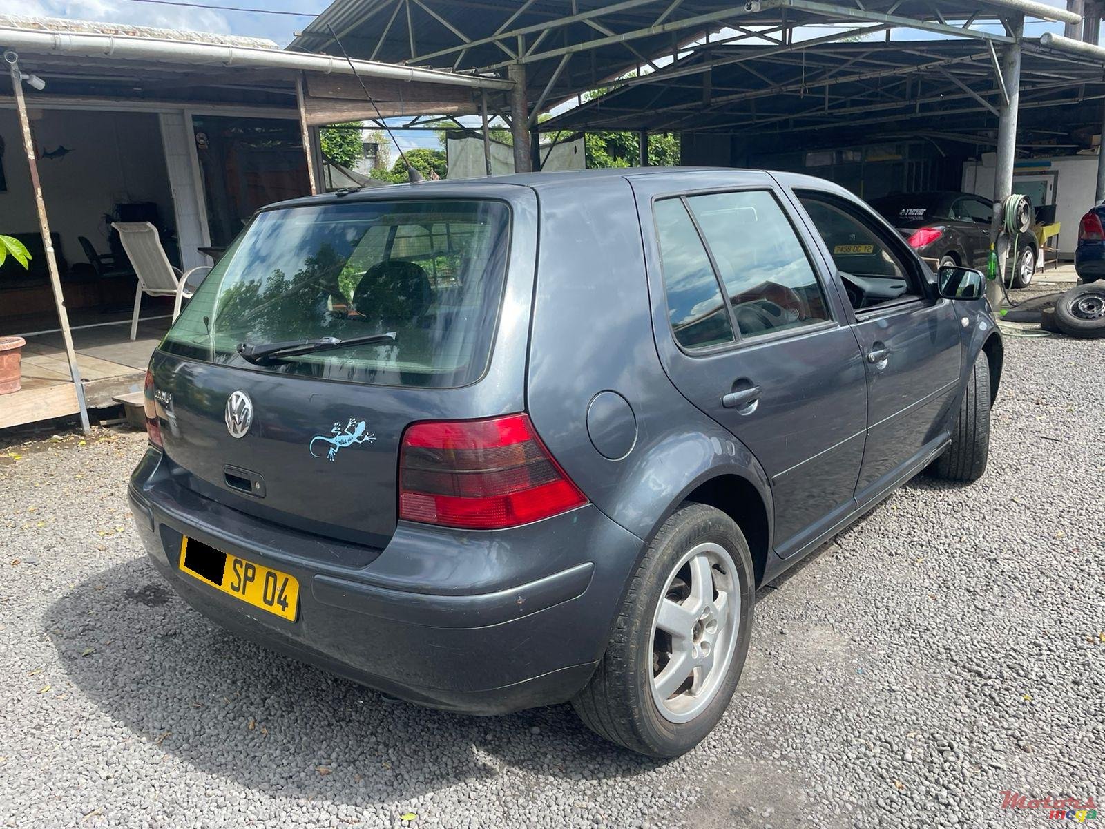 2004' Volkswagen Golf IV photo #4