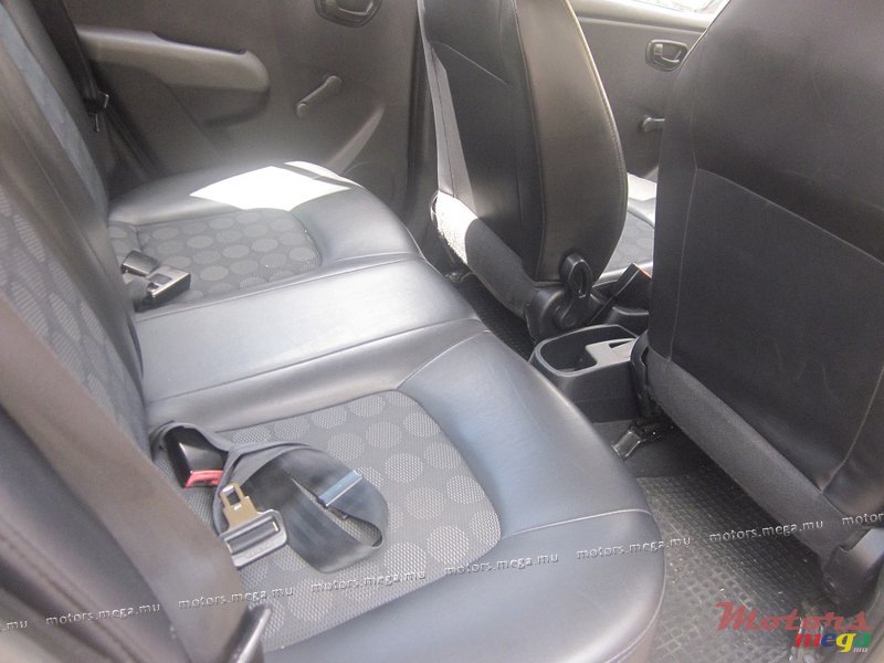 2009' Hyundai i10 photo #4