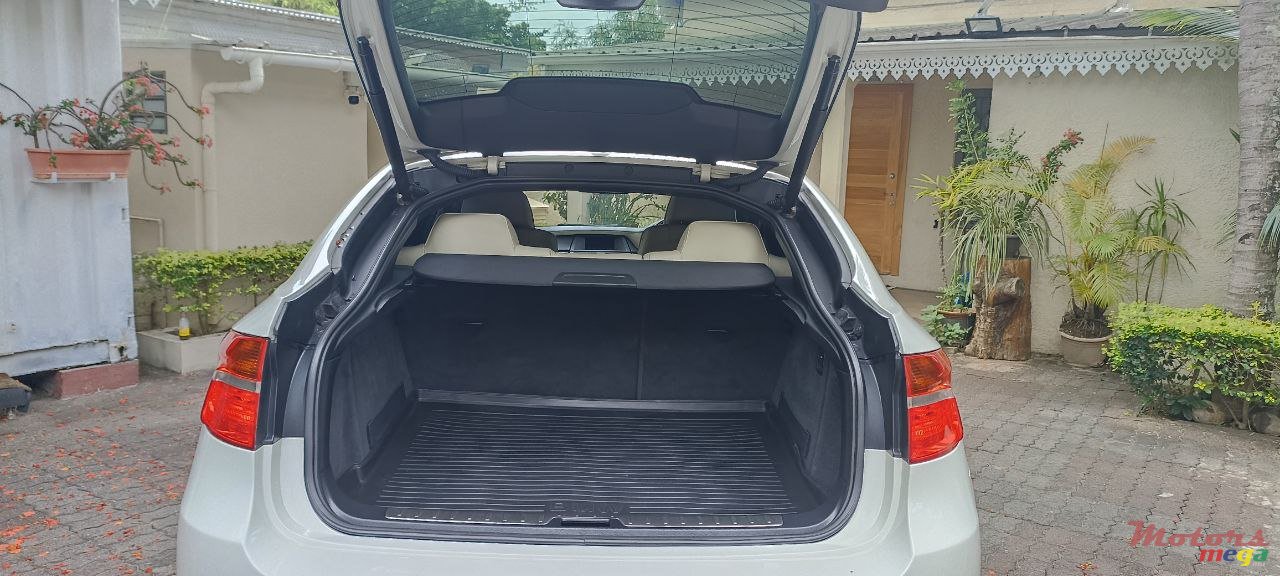 2011' BMW X6 photo #4