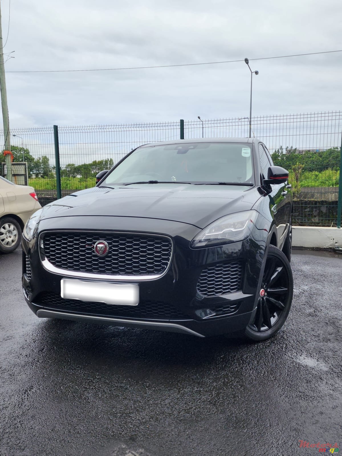 2019' Jaguar E-Pace photo #1