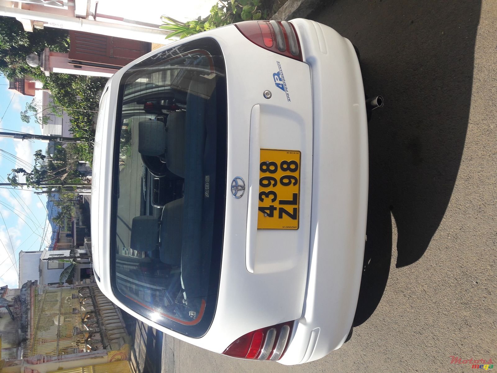 1998' Toyota Starlet photo #2