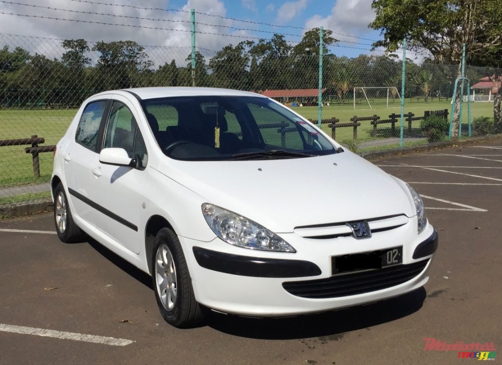 2002' Peugeot 307 photo #1