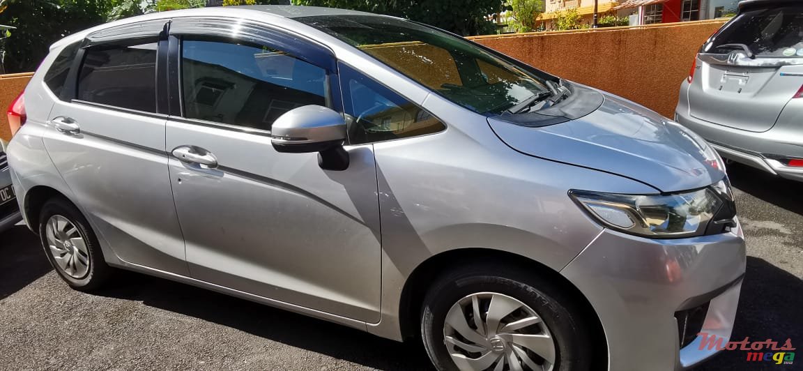 2015' Honda Fit photo #6