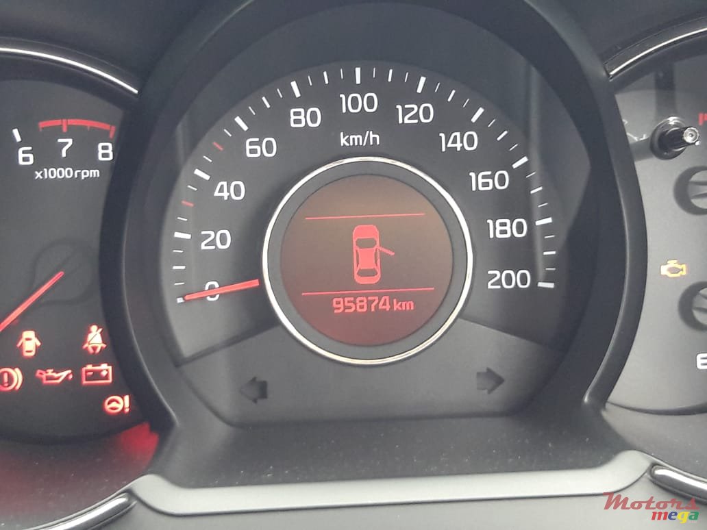 2015' Kia Picanto photo #5