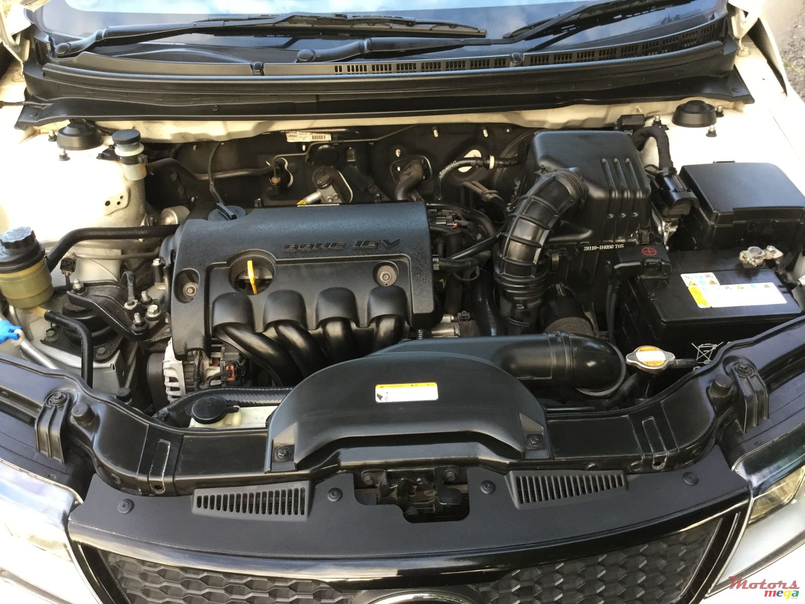 2011' Kia Cerato Koup photo #7