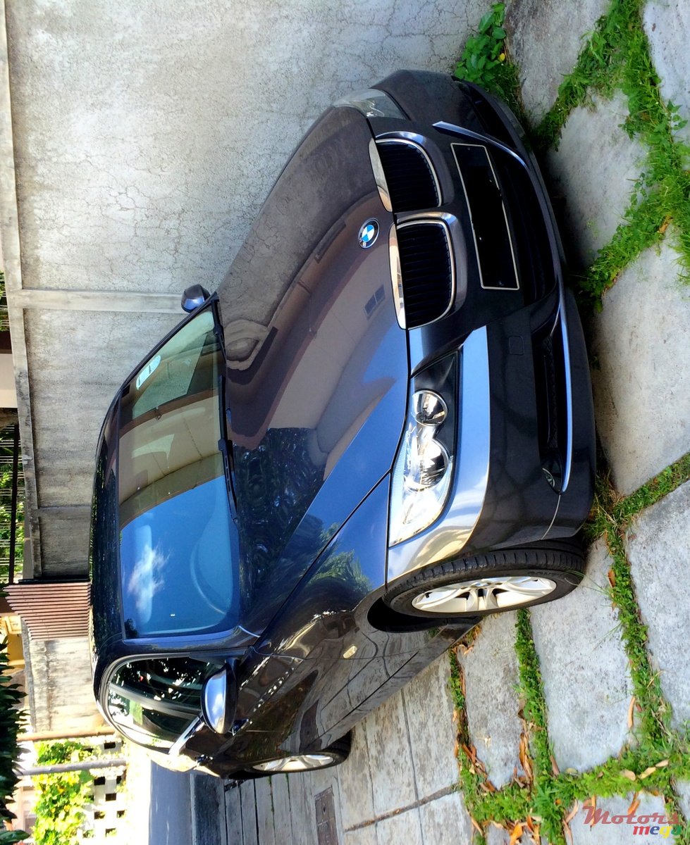 2008' BMW 316 photo #1